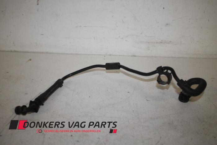Gebruikte Waterpijp Audi Q7 (4MB/4MG) 2.0 40 TFSI 16V Prijs € 40,00 Inclusief btw aangeboden door Donkers VAG Parts