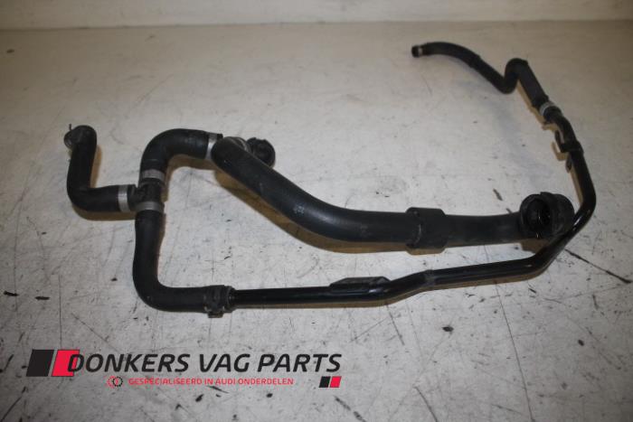Gebruikte Waterpijp Audi Q7 (4MB/4MG) 2.0 40 TFSI 16V Prijs € 50,00 Inclusief btw aangeboden door Donkers VAG Parts
