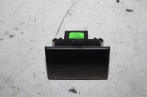 Gebruikte Lichtsensor Audi S1 Sportback (8XA/8XF) 2.0 TFSI 16V Prijs € 10,00 Margeregeling aangeboden door Donkers VAG Parts