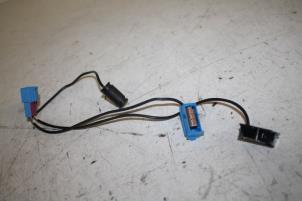 Gebruikte Microfoon Audi A4 Prijs € 35,00 Margeregeling aangeboden door Donkers VAG Parts