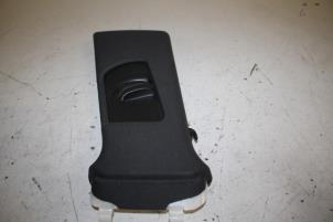 Gebruikte B-stijl links Audi Q5 Prijs € 20,00 Margeregeling aangeboden door Donkers VAG Parts