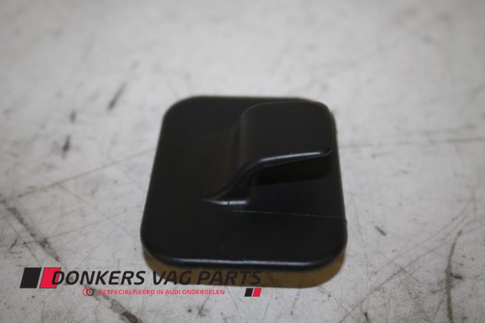 Gebruikte Diversen Audi Q5 (8RB) 2.0 TDI 16V Quattro Prijs € 5,00 Inclusief btw aangeboden door Donkers VAG Parts