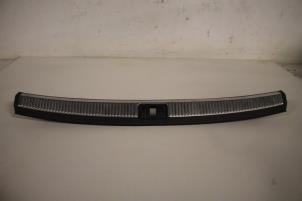 Gebruikte Afdekplaat diversen Audi A4 Prijs € 10,00 Margeregeling aangeboden door Donkers VAG Parts