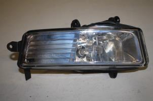 Gebruikte Mistlamp rechts-voor Audi A6 Prijs € 75,00 Margeregeling aangeboden door Donkers VAG Parts