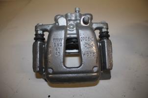 Gebruikte Remklauw (Tang) links-achter Audi A8 Prijs € 100,00 Margeregeling aangeboden door Donkers VAG Parts