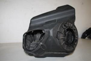 Gebruikte Luchtfilterhuis Audi A7 Sportback (4GA/4GF) 3.0 TDI V6 24V Quattro Prijs € 50,00 Margeregeling aangeboden door Donkers VAG Parts