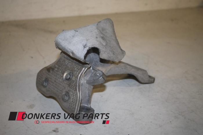 Gebruikte Motorrubber Audi A7 Sportback (4GA/4GF) 3.0 TDI V6 24V Quattro Prijs € 20,00 Margeregeling aangeboden door Donkers VAG Parts