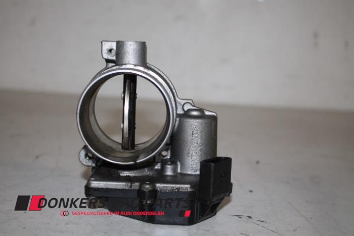 Gebruikte Gasklephuis Audi A5 (8T3) 3.0 TDI V6 24V Quattro Prijs € 75,00 Margeregeling aangeboden door Donkers VAG Parts