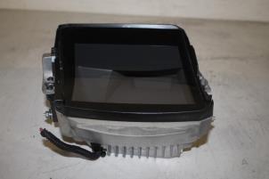 Gebruikte Head-up display Audi A4 (B9) 2.0 35 TDI 16V Prijs € 700,00 Margeregeling aangeboden door Donkers VAG Parts