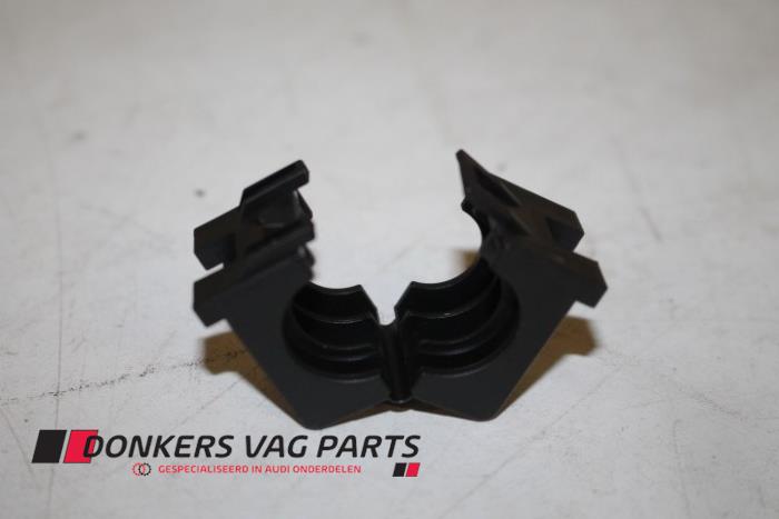 Gebruikte Diversen Audi A4 (B9) 2.0 35 TDI 16V Prijs € 0,50 Margeregeling aangeboden door Donkers VAG Parts