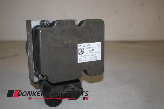 Gebruikte ABS Pomp Audi A4 (B9) 2.0 35 TDI 16V Prijs € 726,00 Margeregeling aangeboden door Donkers VAG Parts