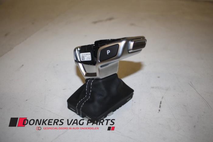 Gebruikte Versnellingspook Audi A4 (B9) 2.0 35 TDI 16V Prijs € 30,00 Margeregeling aangeboden door Donkers VAG Parts