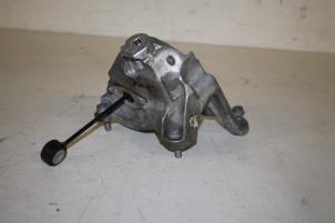 Gebruikte Motorrubber Audi A4 Avant (B9) 2.0 TFSI 16V Prijs € 40,00 Margeregeling aangeboden door Donkers VAG Parts