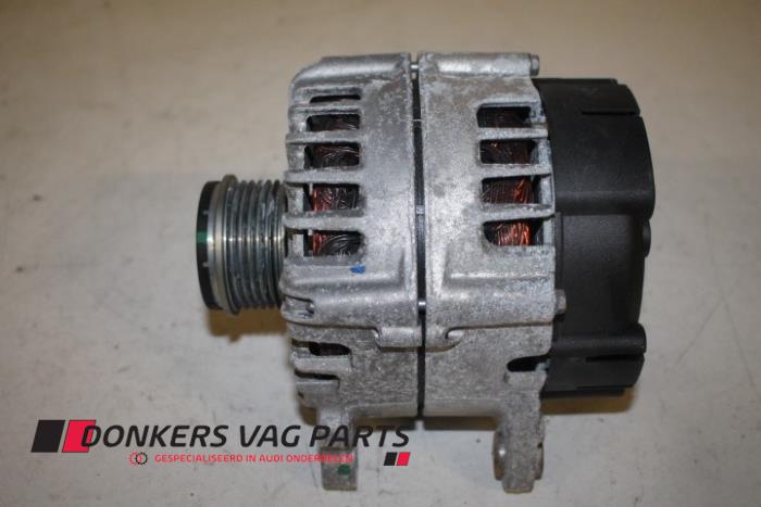 Gebruikte Dynamo Audi A7 Sportback (4GA/4GF) 3.0 TDI Clean Diesel V6 24V Quattro Prijs € 75,00 Margeregeling aangeboden door Donkers VAG Parts