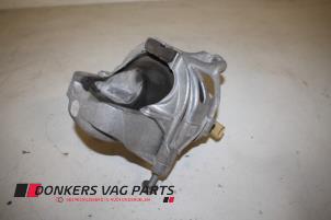 Gebruikte Motorrubber Audi Q7 (4MB/4MG) 3.0 TDI V6 24V Prijs € 75,00 Margeregeling aangeboden door Donkers VAG Parts