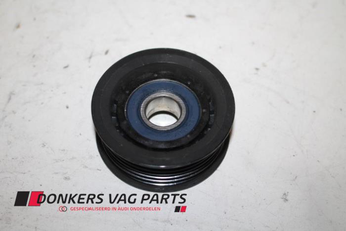 Gebruikte Omlooprol multieriem Audi A7 Sportback (4GA/4GF) 3.0 TDI V6 24V Prijs € 15,00 Margeregeling aangeboden door Donkers VAG Parts