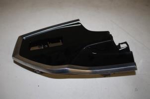 Gebruikte Dashboard deel Audi Q3 (F3B) 2.0 35 TDI 16V Prijs € 75,00 Margeregeling aangeboden door Donkers VAG Parts