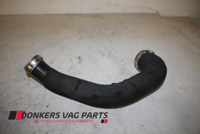 Gebruikte Intercooler Slang Audi A5 (8T3) 2.0 TDI 16V Prijs € 10,00 Margeregeling aangeboden door Donkers VAG Parts