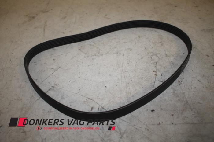 Gebruikte Multiriem Audi A5 (8T3) 2.0 TDI 16V Quattro Prijs € 14,99 Inclusief btw aangeboden door Donkers VAG Parts