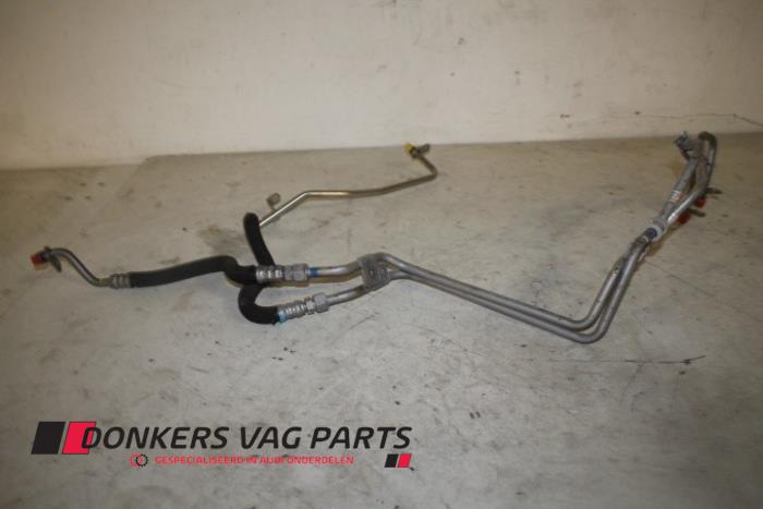 Gebruikte Oliedruk Leiding Audi A5 (8T3) 2.0 TDI 16V Quattro Prijs € 29,98 Inclusief btw aangeboden door Donkers VAG Parts
