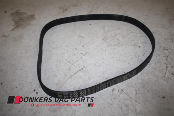 Gebruikte Multiriem Audi A5 (8T3) 2.0 TDI 16V Quattro Prijs € 14,99 Inclusief btw aangeboden door Donkers VAG Parts