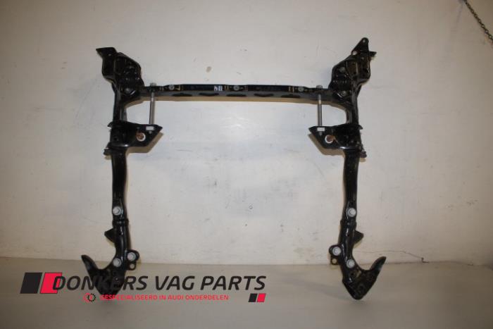 Gebruikte Subframe Audi A7 Sportback (4GA/4GF) 2.0 16V TFSI Prijs € 200,00 Margeregeling aangeboden door Donkers VAG Parts