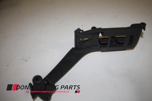 Gebruikte Steun (diversen) Audi A3 Prijs € 10,00 Margeregeling aangeboden door Donkers VAG Parts