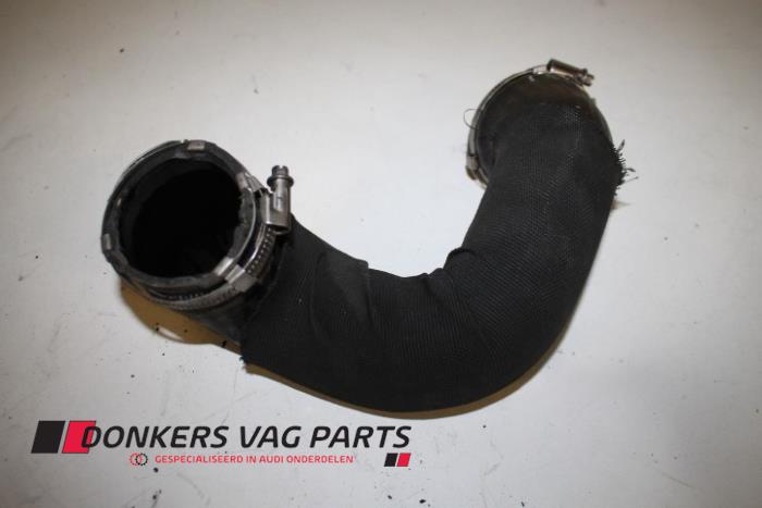 Gebruikte Intercooler Slang Audi A6 Avant (C6) 3.0 TDI V6 24V Quattro Prijs € 15,00 Margeregeling aangeboden door Donkers VAG Parts