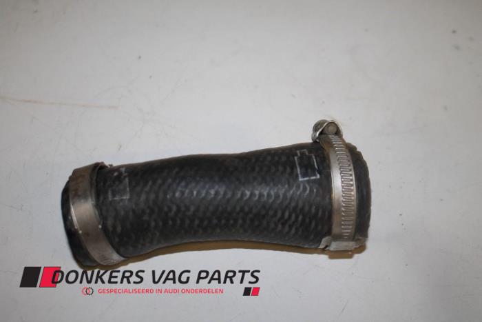 Gebruikte Intercooler Slang Audi A6 Allroad Quattro (C6) 3.0 TDI V6 24V Prijs € 15,00 Margeregeling aangeboden door Donkers VAG Parts