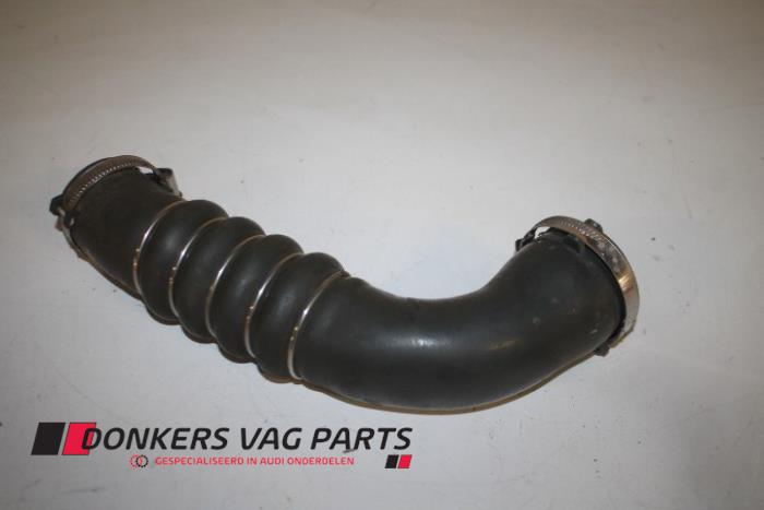 Gebruikte Intercooler Slang Audi A6 Allroad Quattro (C6) 3.0 TDI V6 24V Prijs € 30,00 Margeregeling aangeboden door Donkers VAG Parts