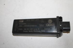 Gebruikte Sensor Bandenspanning Audi A4 Avant (B7) 3.0 TDI V6 24V Quattro Prijs € 25,00 Margeregeling aangeboden door Donkers VAG Parts