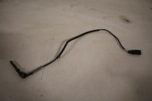 Gebruikte Uitlaat temperatuursensor Audi A8 (D3) 3.0 TDI V6 24V Quattro Prijs € 75,00 Margeregeling aangeboden door Donkers VAG Parts