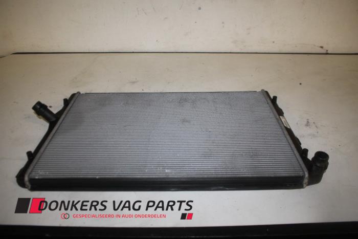 Gebruikte Radiateur Audi A3 Sportback (8PA) 2.0 TDI 16V Prijs € 35,00 Margeregeling aangeboden door Donkers VAG Parts