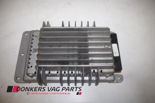 Gebruikte Radio versterker Audi A3 Sportback (8PA) 2.0 TDI 16V Prijs € 75,00 Margeregeling aangeboden door Donkers VAG Parts