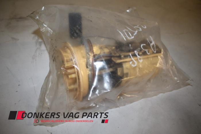 Gebruikte Tank element Pomp Audi A3 Sportback (8PA) 2.0 TDI 16V Prijs € 50,00 Margeregeling aangeboden door Donkers VAG Parts
