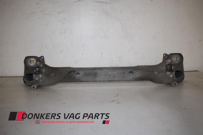 Gebruikte Motorbalk Audi A8 Prijs € 75,00 Margeregeling aangeboden door Donkers VAG Parts