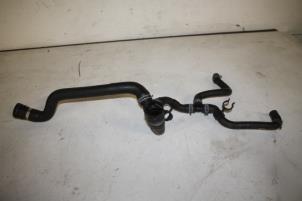 Gebruikte Radiateurslang Audi A4 Prijs € 10,00 Margeregeling aangeboden door Donkers VAG Parts