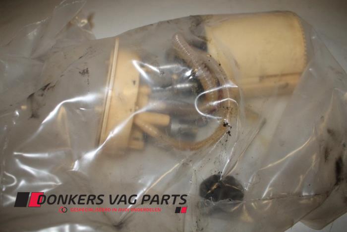 Gebruikte Tank element Pomp Audi A6 (C7) 3.0 TDI V6 24V BiTurbo Quattro Prijs € 200,00 Margeregeling aangeboden door Donkers VAG Parts