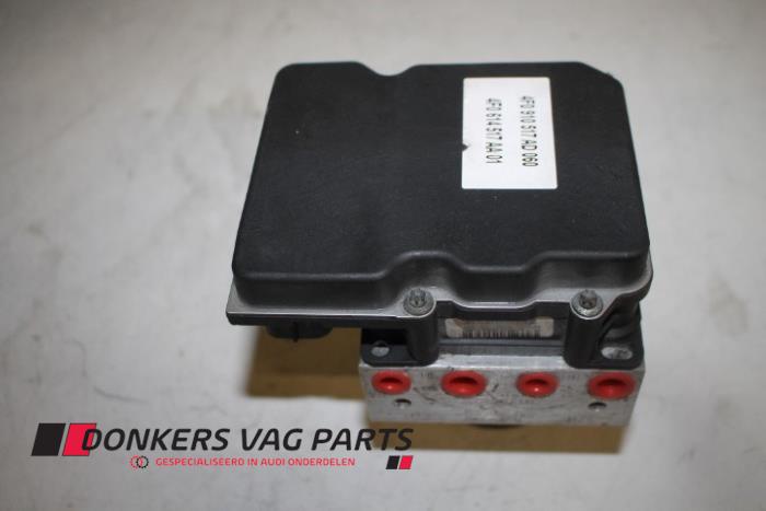 Gebruikte ABS Pomp Audi A6 Avant (C6) 2.7 TDI V6 24V Quattro Prijs € 125,00 Margeregeling aangeboden door Donkers VAG Parts