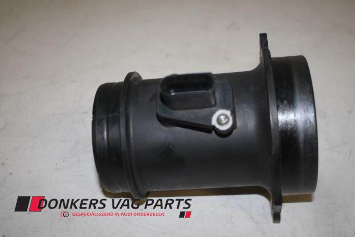 Gebruikte Luchtmassameter Audi A6 Avant (C6) 2.7 TDI V6 24V Quattro Prijs € 30,00 Margeregeling aangeboden door Donkers VAG Parts
