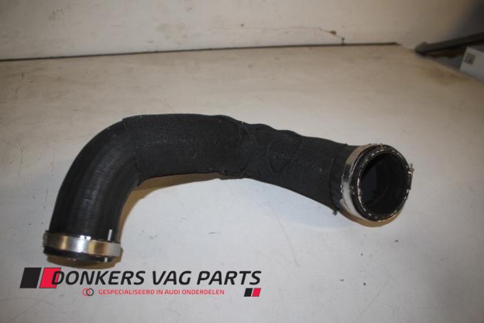 Gebruikte Intercooler Slang Audi A7 Sportback (4GA/4GF) 3.0 TDI Ultra V6 24V Quattro Prijs € 50,00 Inclusief btw aangeboden door Donkers VAG Parts