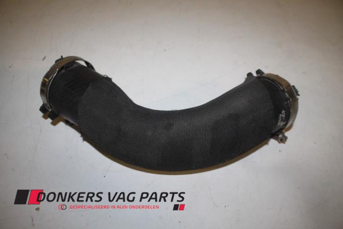 Gebruikte Intercooler Slang Audi A6 Avant (C7) 3.0 TDI V6 24V Quattro Prijs € 50,00 Margeregeling aangeboden door Donkers VAG Parts