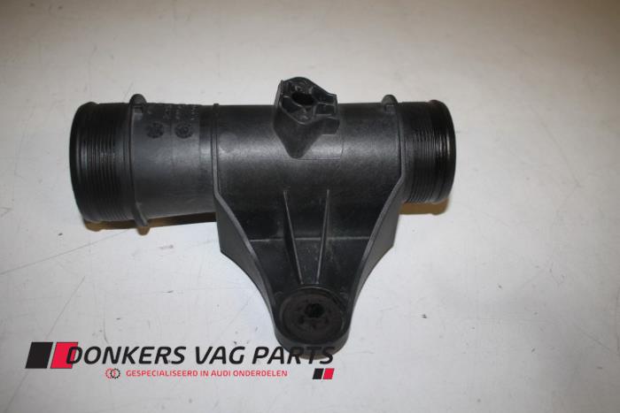 Gebruikte Intercooler Buis Audi A6 Avant (C7) 3.0 TDI V6 24V Quattro Prijs € 20,00 Margeregeling aangeboden door Donkers VAG Parts
