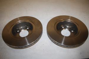 Nieuwe Remschijf voor Audi 80 Prijs € 75,00 Inclusief btw aangeboden door Donkers VAG Parts