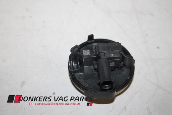 Gebruikte Brandstofdruk sensor Audi Q2 (GAB/GAG) 1.5 35 TFSI 16V Prijs € 34,99 Inclusief btw aangeboden door Donkers VAG Parts