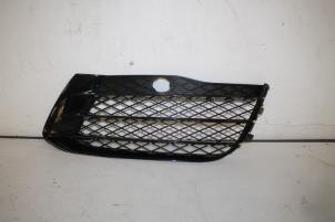 Gebruikte Bumper Rooster Audi R8 Prijs € 200,00 Margeregeling aangeboden door Donkers VAG Parts