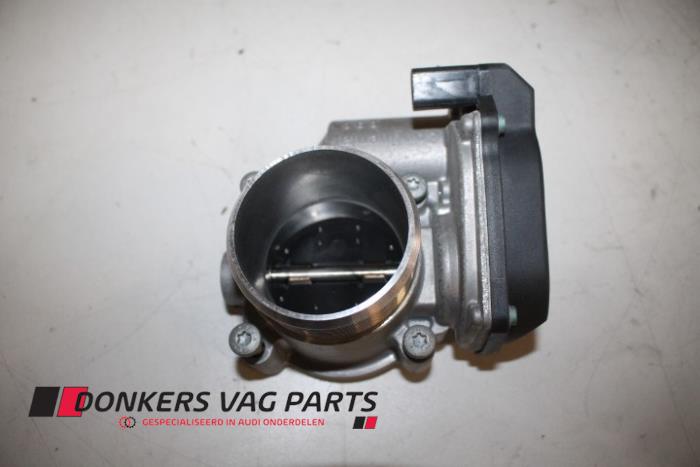 Gebruikte Gasklephuis Audi A5 (8T3) 2.0 TFSI 16V flexible fuel Quattro Prijs € 350,02 Inclusief btw aangeboden door Donkers VAG Parts
