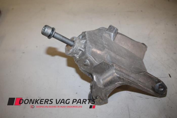 Gebruikte Motorrubber Audi A4 Avant (B9) 2.0 40 TFSI Mild Hybrid 16V Prijs € 25,00 Margeregeling aangeboden door Donkers VAG Parts