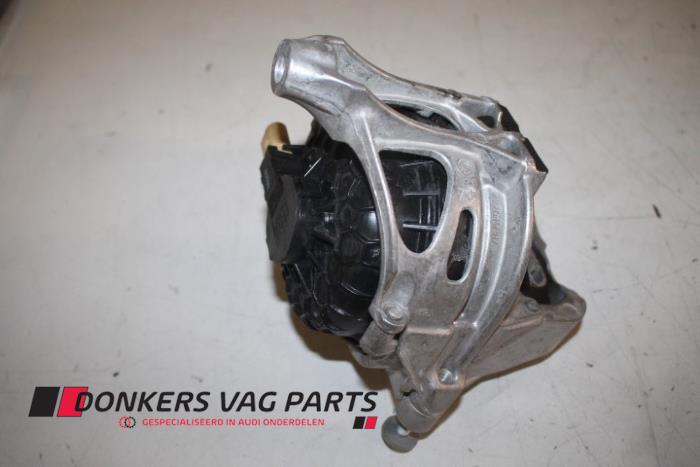 Gebruikte Motorrubber Audi A4 Avant (B9) 2.0 40 TFSI Mild Hybrid 16V Prijs € 75,00 Margeregeling aangeboden door Donkers VAG Parts