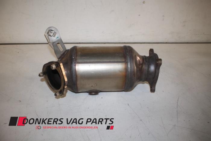 Gebruikte Katalysator Audi A4 Avant (B9) 2.0 40 TFSI Mild Hybrid 16V Prijs € 907,50 Margeregeling aangeboden door Donkers VAG Parts